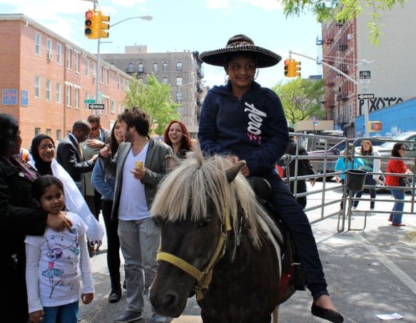 LoisaidaFestival_ponyRide