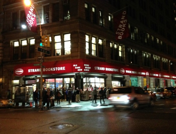 the strand bookstore on broadway and east 13th street